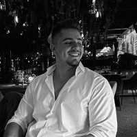 Apostol Gilbert-Andrei