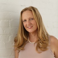 Leah Benson,  Lmhc
