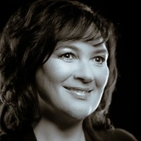 Connie Riphagen