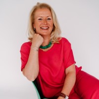 Stella van der Sluis