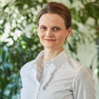 Dr. Sarah Debor