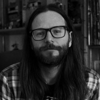 Ákos Szóró