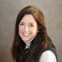 Suzanne Benda