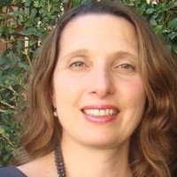 Mirella Coe