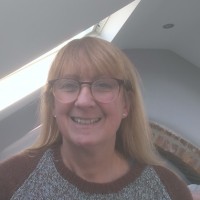 Robyn Hughes
