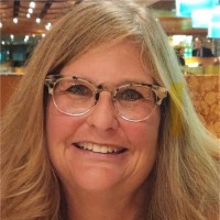Julie Debroux, Cpc, Cemc