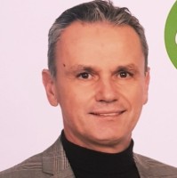 Rolf Mobach