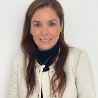 Edna Rivera Schreiber