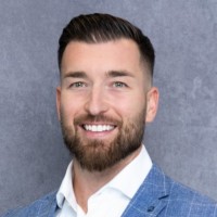 Jesse HerrickJesse Herrick is an Influencer