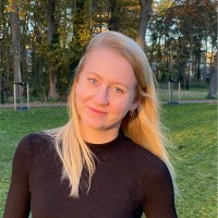 Charlotte Van Loevezijn
