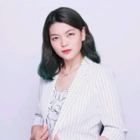 Caitlin Zhang