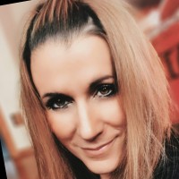 Zuzana Dostálová