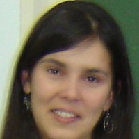 Flávia Coura