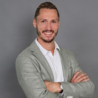 André Bernhard