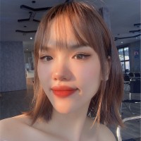 Phoebe Trang N.