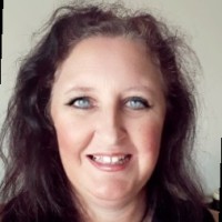 Lisa Holstein
