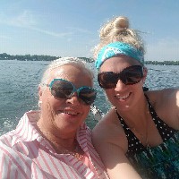 C Carol Currey