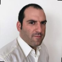Alberto M.