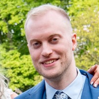 Tom Derbyshire