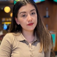 Dianela León V.