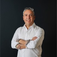 Eric Cházaro Cavero