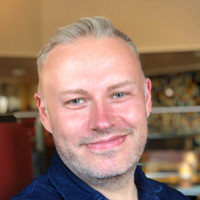 Peter Larsen
