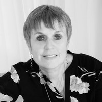 Bernadette Preen