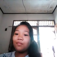 Yuliana Dewi