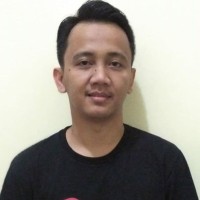 Rohmat Tri Indra