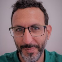 Nir Yaacobi-Gross