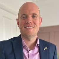 Ryan Weston (Ceng Mraes)