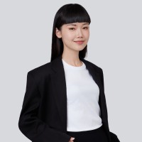 Yu-Chun (Stephanie) Chou