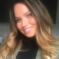 Lindsey De Vos