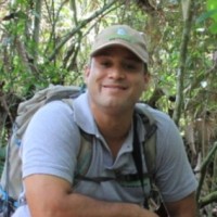 Carlos Valderrama Vásquez