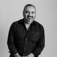 Renato R Correa