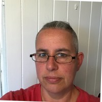 Claire Lowndes