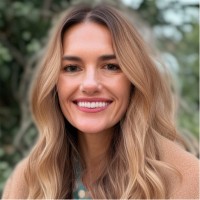 Robynne Locke