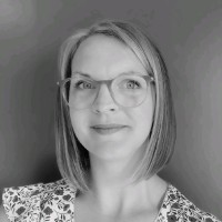 Adèle Caron