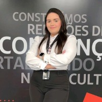 LUANA MOURA