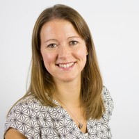 Laura Saunders
