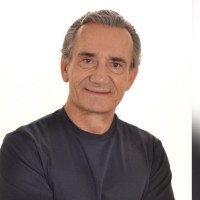 Silvone Assis