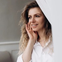 Veronika Ten