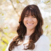 Julie Daum Dpt, Comt