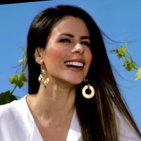 Niha Dominguez