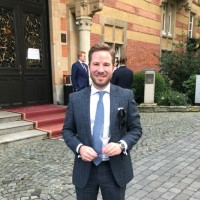 Dr. Andreas Hiese