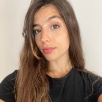 Abril Fernández