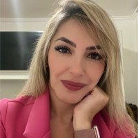 Cristiane Gomes