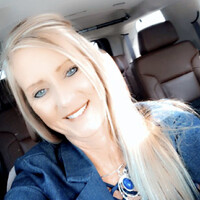 Betsy Reynolds