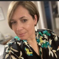 Linda I. González, Ma., Imh-E