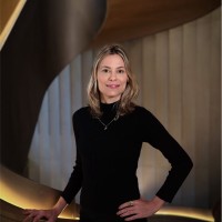 Isabella Cury, CEA